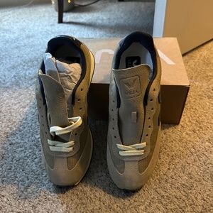 Veja Sneakers  Size 8.5